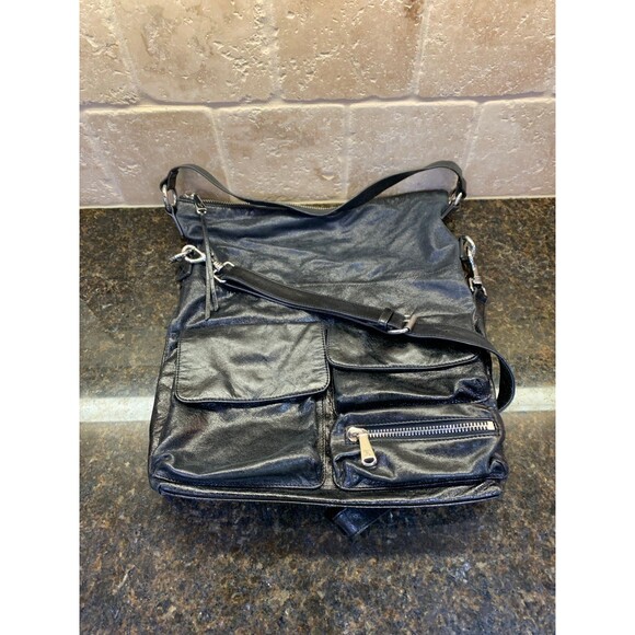 HOBO Handbags - HOBO Black Leather Hobo Shoulder Bag EUC